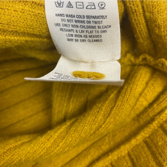 Moth by Anthropologie Ribbed Knit Turtleneck Sweater - Picture 10 of 13